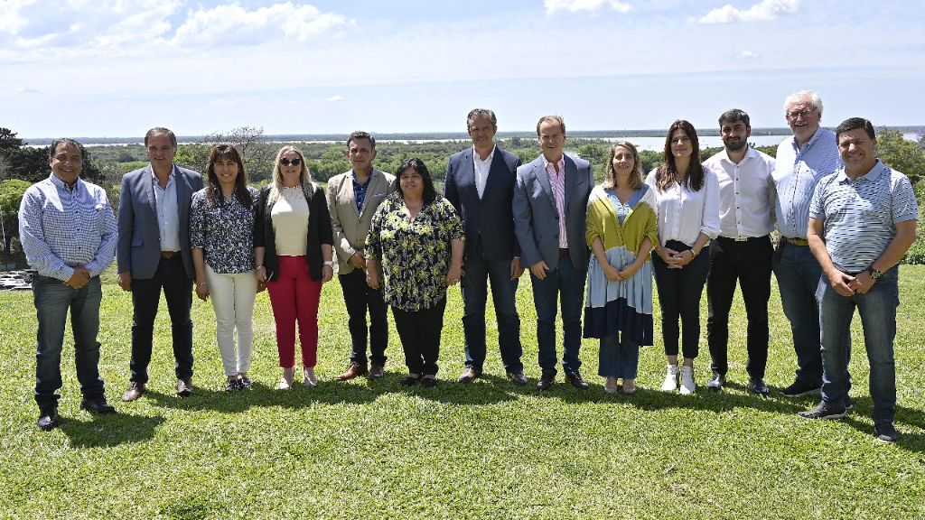 Bordet se pone al frente de la campaña de Massa en la provincia