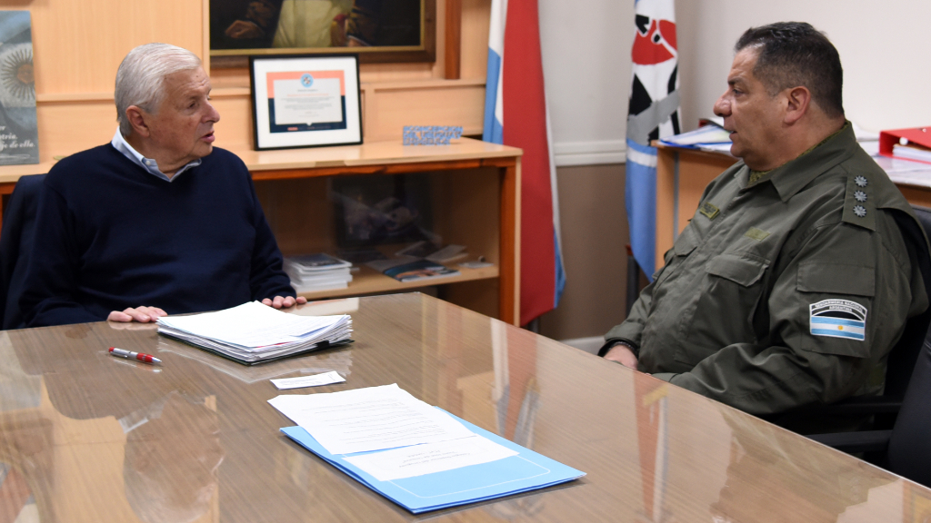 Lauritto se reunió con el Comandante Mayor Dessena
