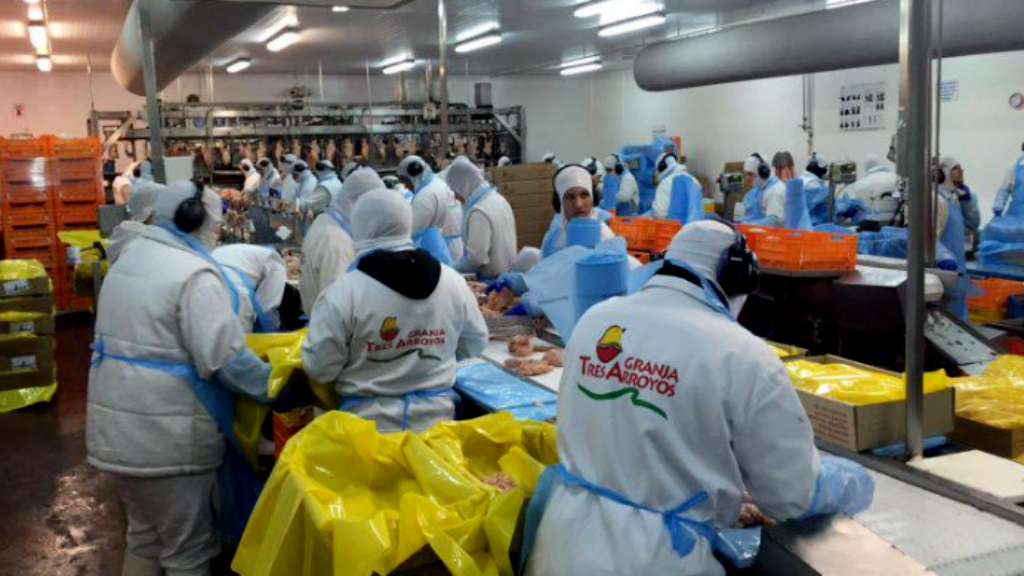 El Gobierno Nacional autorizó a Granja Tres Arroyos a ajustar sobre trabajadores