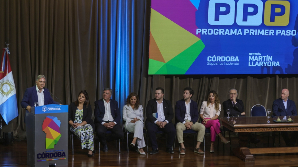 Llaryora presentó el Programa Primer Paso