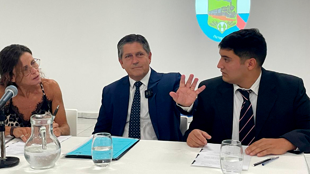 Besel inauguró las sesiones del Concejo Deliberante