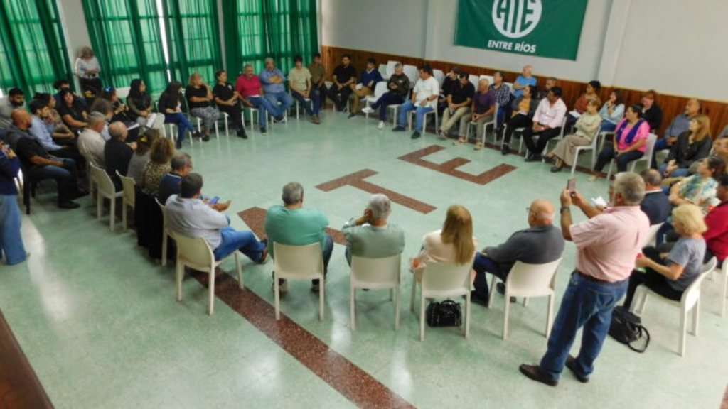 Provinciales, municipales y jubilados armaron la intersindical en defensa del Iosper