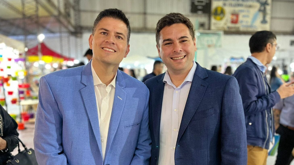 “Nuestro candidato a legislador nacional es Damián Arévalo”
