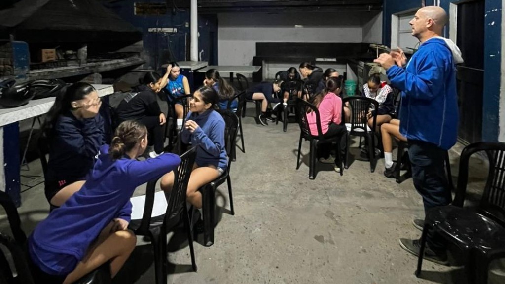 Talleres sobre salud mental para adolescentes y jóvenes