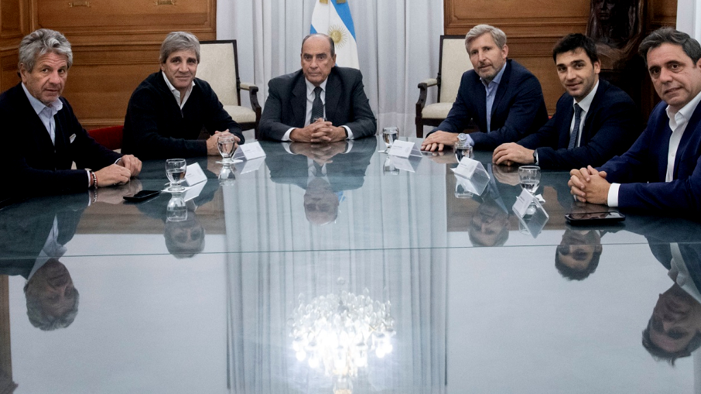 Frigerio acordó con Nación no informar movimientos hasta los 50 millones