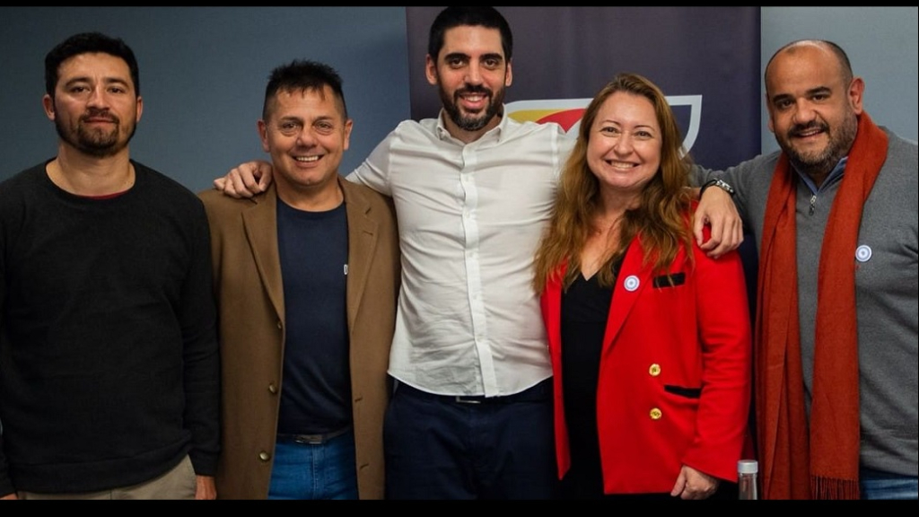 Exlibertarios forman nuevo partido