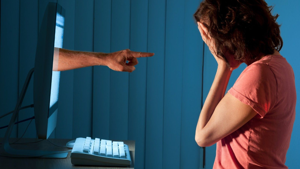 Charla sobre grooming y ciberbullying