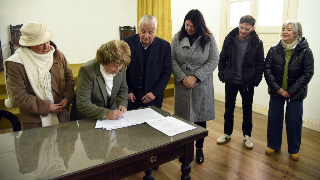 Renovaron acuerdo de aporte municipal para el Museo de Bellas Artes