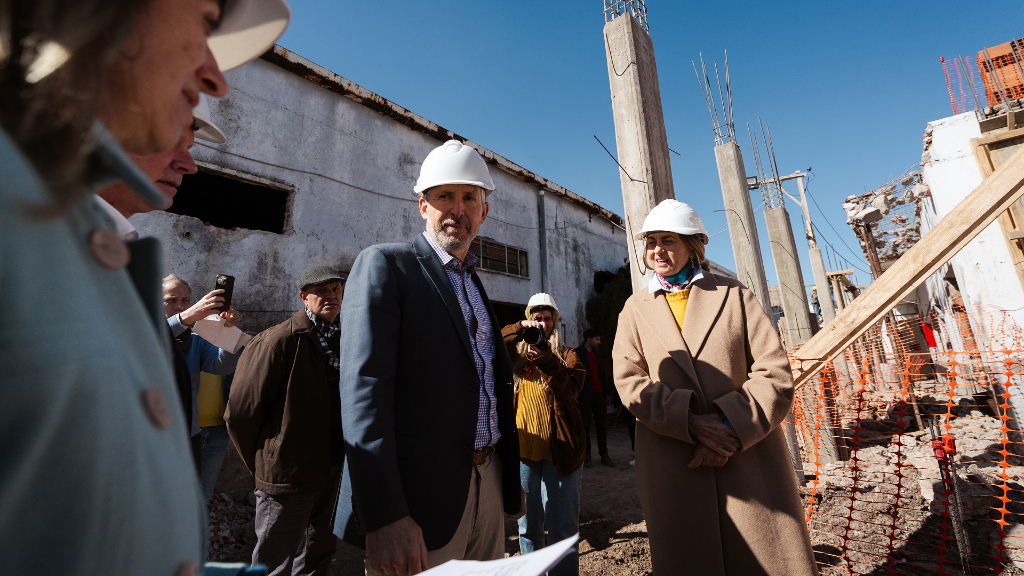 Frigerio recorrió la obras