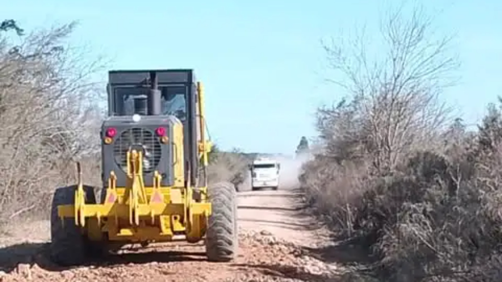 Mantenimiento en tránsito pesado y camino a Santa Teresita
