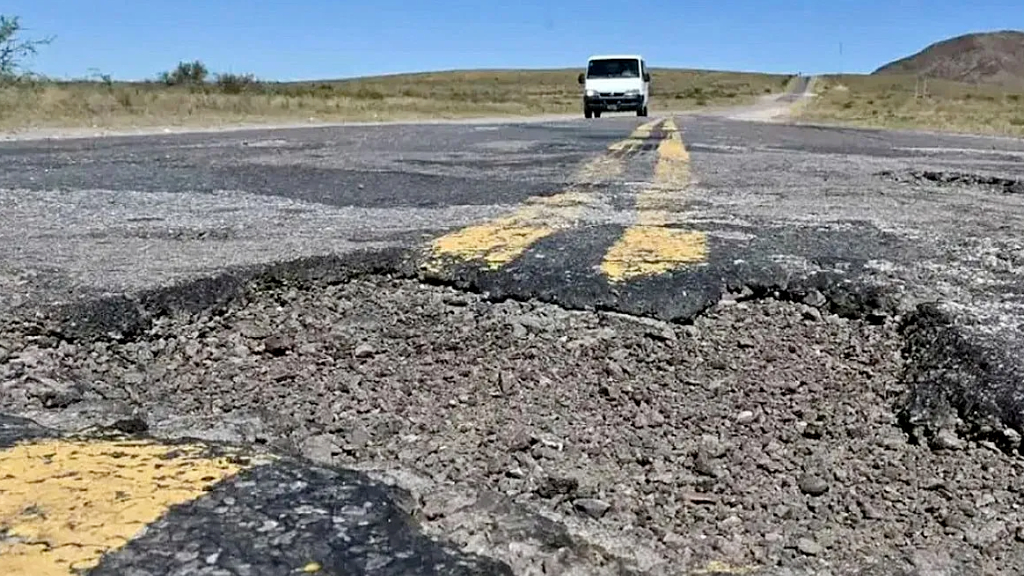 Senadores del PJ alertaron por el deterioro de las rutas