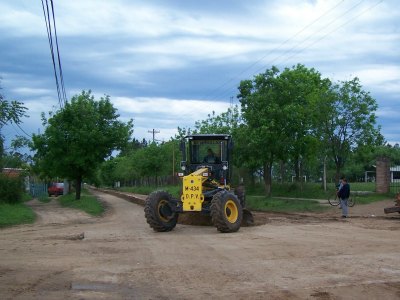 Arreglo de calles en los barrios Cristo de los Olivos y Villa Itapé