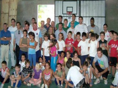 Integración deportiva con los chicos en el Club Villa Las Lomas Norte