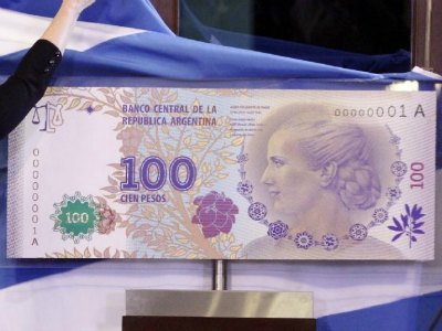 El billete de cien pesos con la figura de evita ya se entrega en Concepción