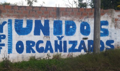 Mural, en partes, de Unidos y Organizados por La Década Ganada