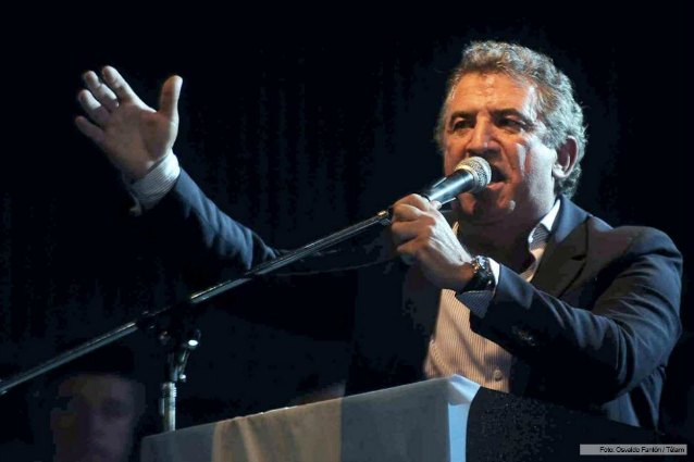  Urribarri tuvo su primer acto en Buenos Aires como Presidenciable