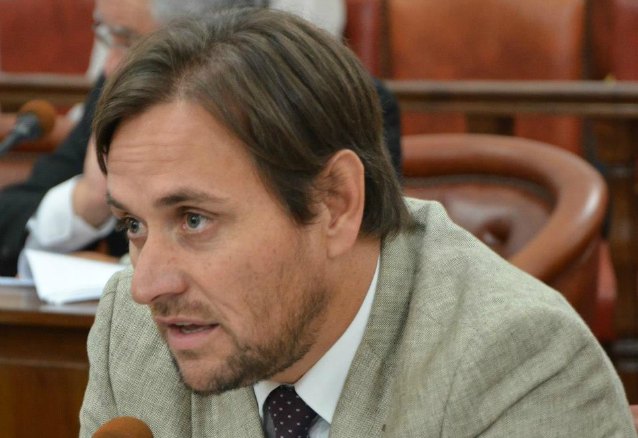 “Este proyecto político recién está arrancando”, dijo senador sobre la postulación de Urribarri