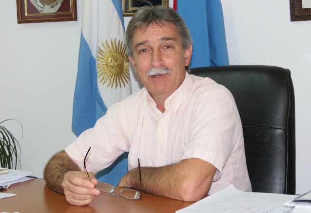 Oscar Francou, Intendente de Caseros