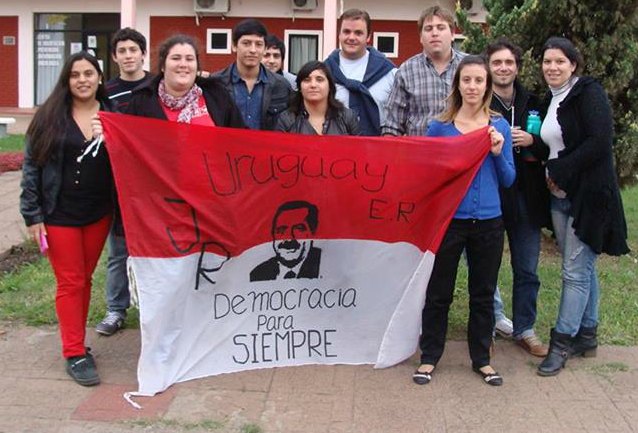 La JR uruguayense rechazó “rifar la historia radical” aliándose con el PRO