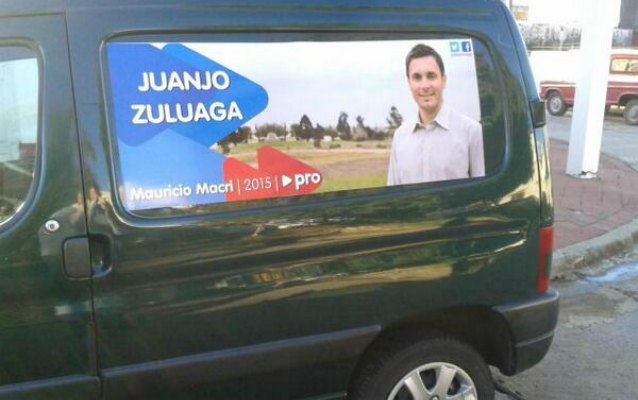 Zuluaga, rumbo al 2015, lanzó plotter vehícular