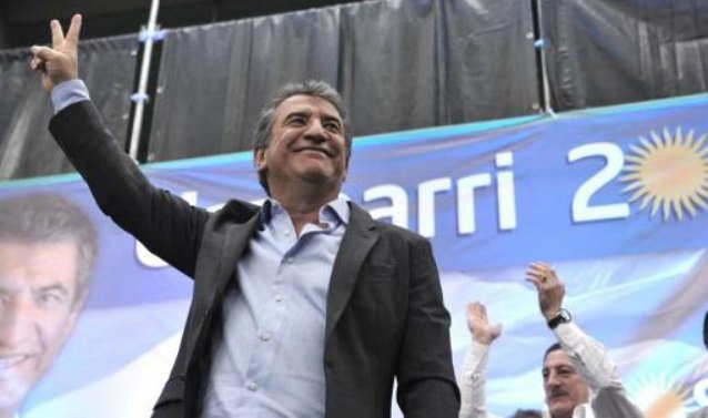 Urribarri en el acto en Ferro | Imagen: Télam