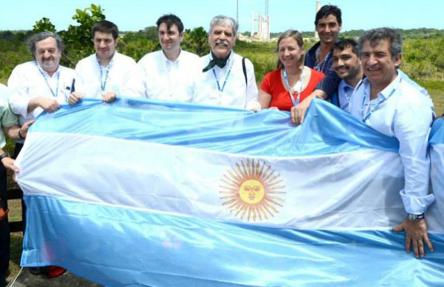 “Esto es soberanía nacional”, destacó Urribarri sobre el Arsat 1