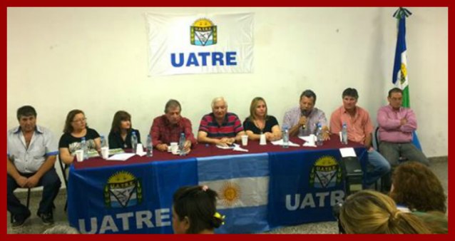 Uatre entregó certificados a los primeros trabajadores rurales que se alfabetizaron