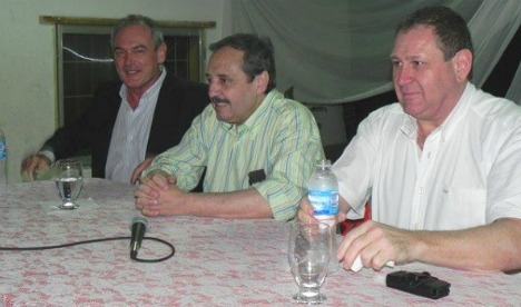 (Izq. a Der.) Atilio Benedetti, Ricardo Alfonsín y Fabián Rogel | Imagen: Página Política