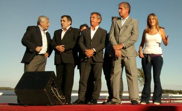 La Histórica tuvo su fiesta: CFK, junto a Urribarri, inauguró la Isla del Puerto