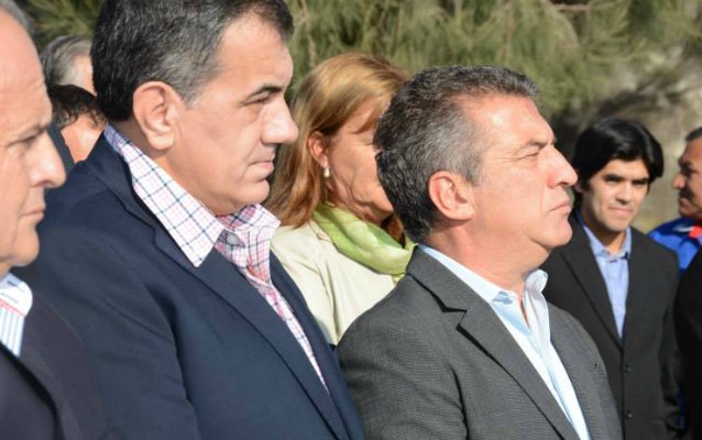 Urribarri, diputado y Cáceres senador