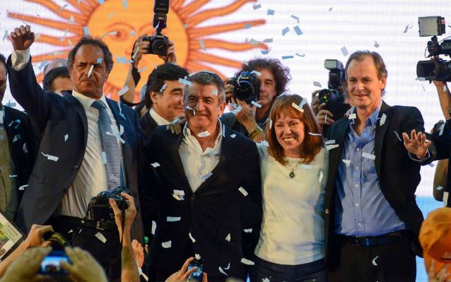 Scioli y Zannini, en Paraná, con Urribarri y Bordet