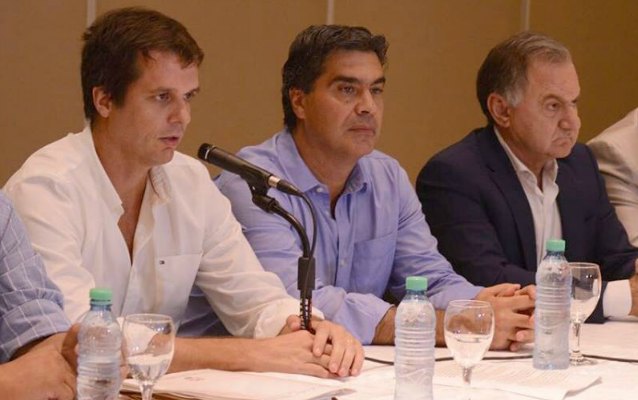 Cresto elegido titular del bloque Justicialista Federal-FPV de la FAM