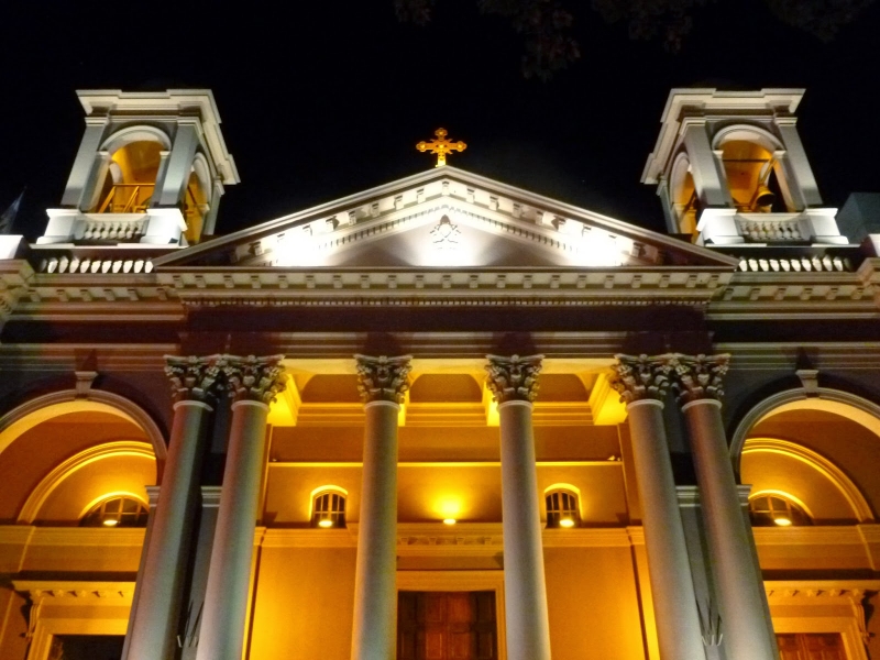 Mejorarán la iluminación del frente de la Basílica