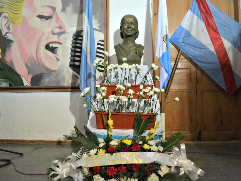 El PJ uruguayense homenajeó a Evita con reapertura del partido