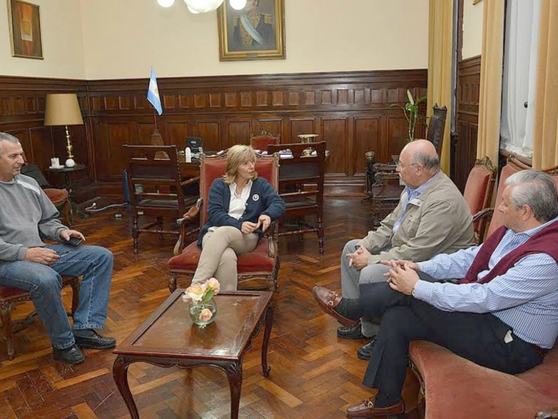 Proponen crear un Centro de Estudios Olímpicos en el Colegio del Uruguay