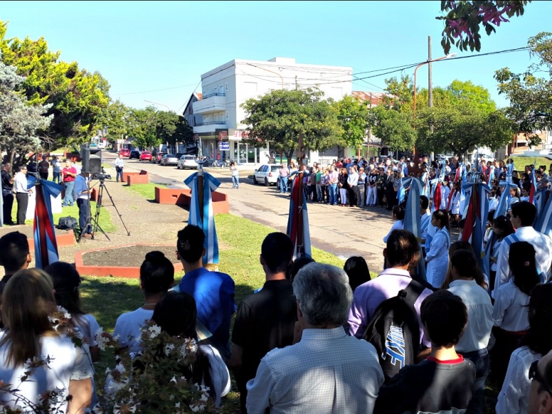 Acto oficial de Concepción del Uruguay a 41 años del Golpe de Estado del 76